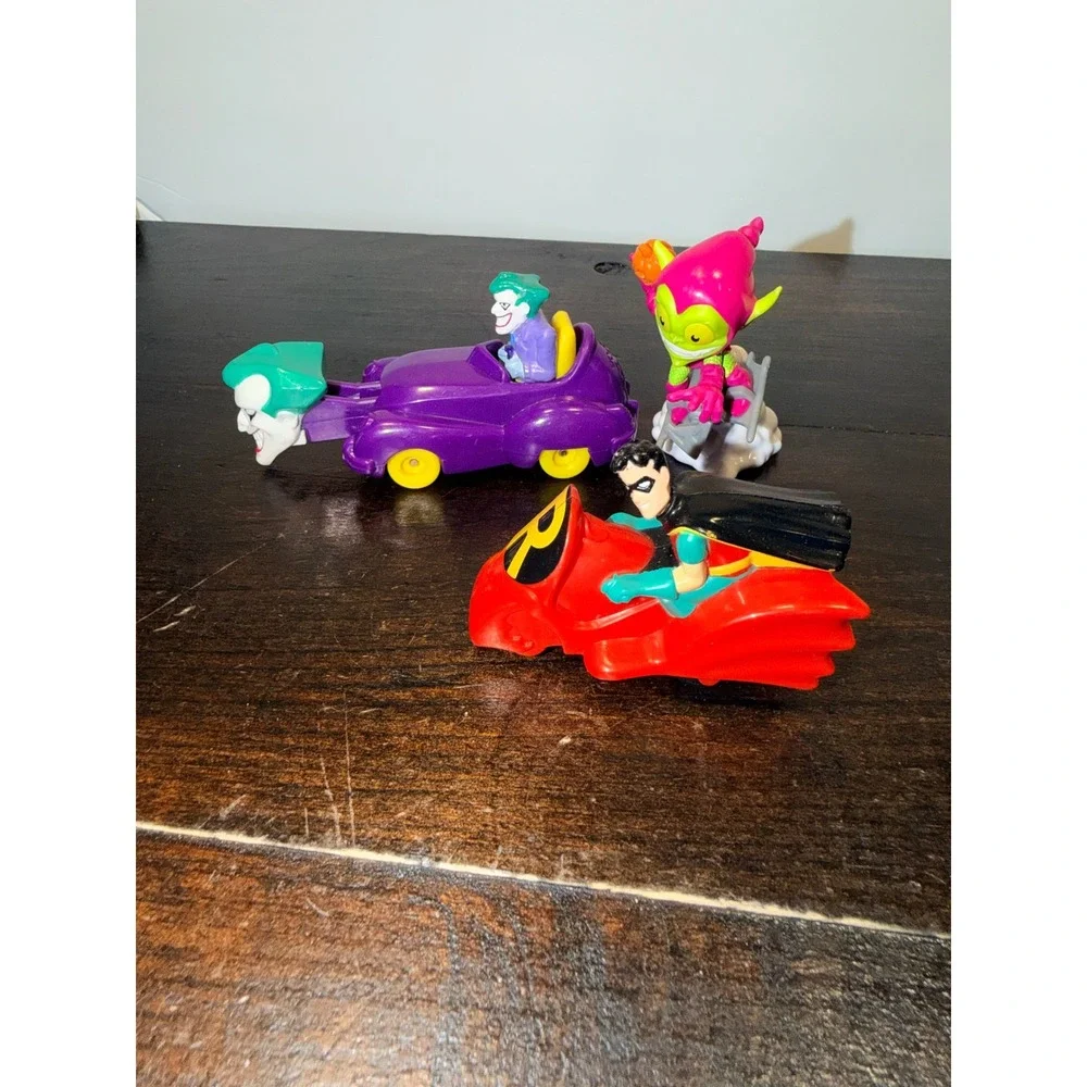 Vintage DC Marvel Toy Joker Robin Green Goblin McDonald's Burger King 90s